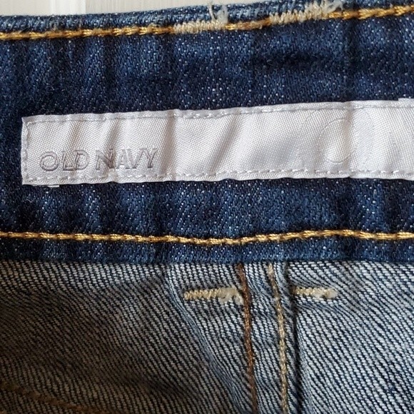 OLD NAVY STRAIGHT DENIM SKIRT SIZE 6 - Picture 3 of 5